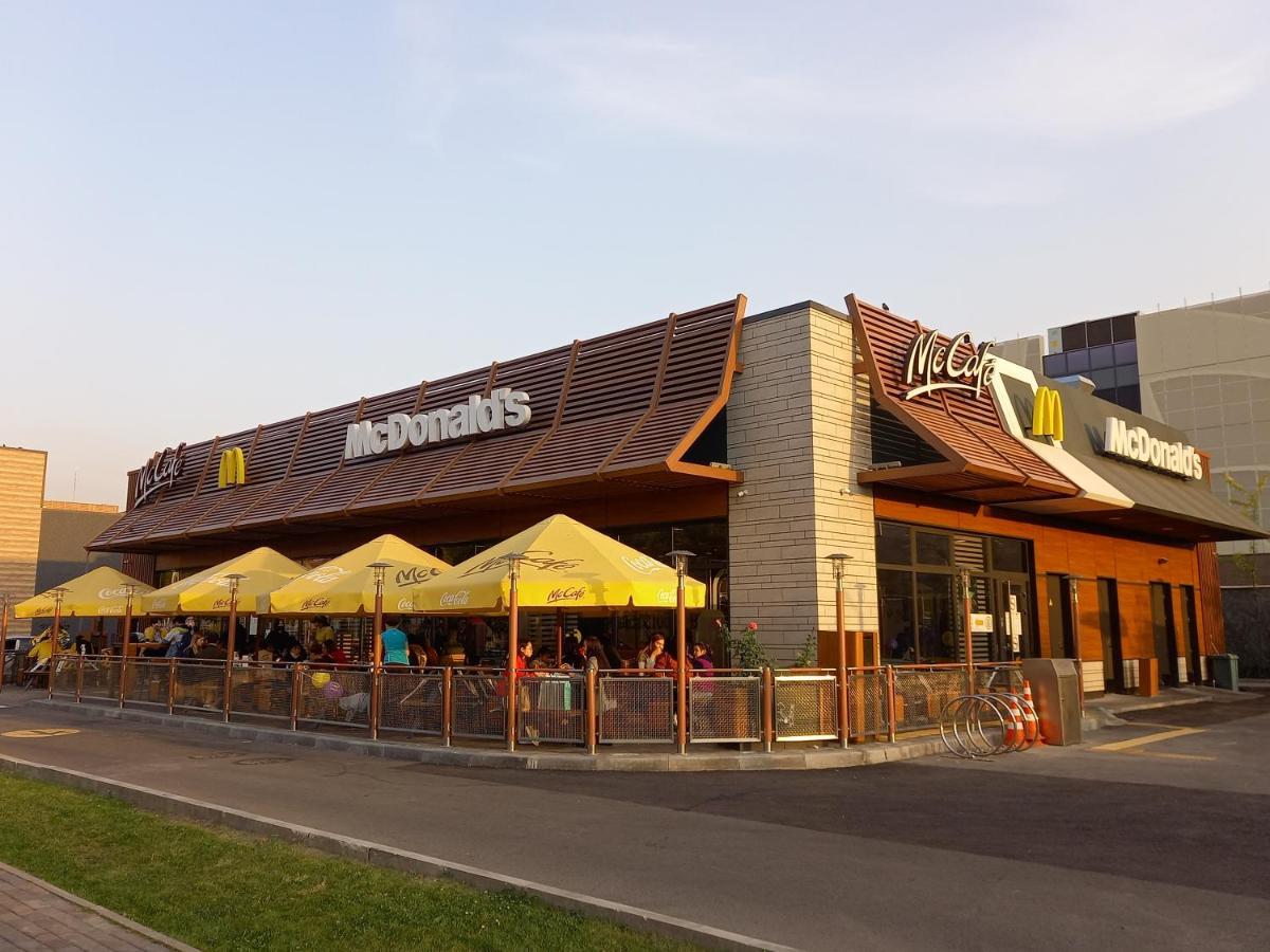 "Атакент" Панорамный Вид Квартира Almatý Exterior foto